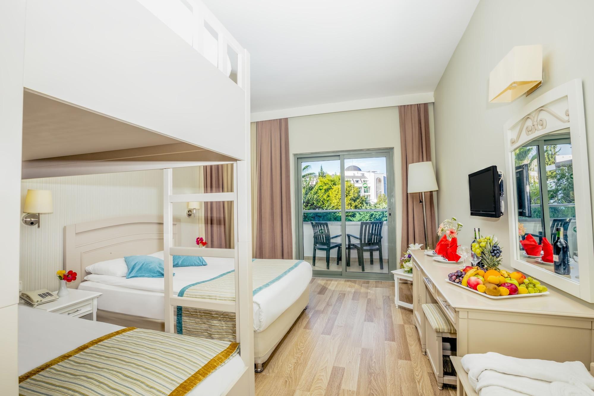 Greenwood Kemer Resort Ngoại thất bức ảnh