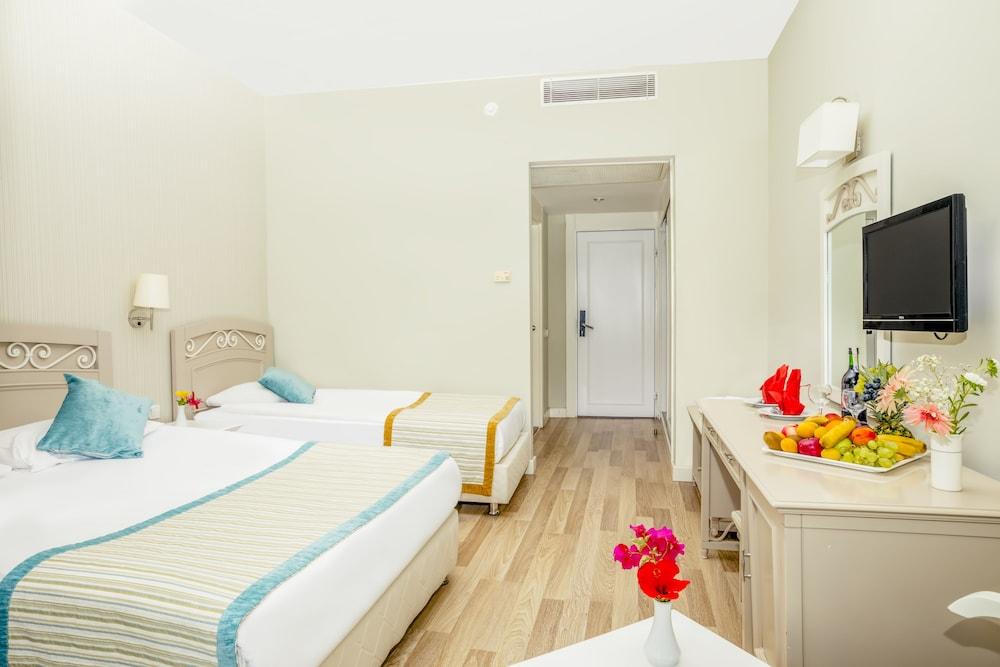 Greenwood Kemer Resort Ngoại thất bức ảnh