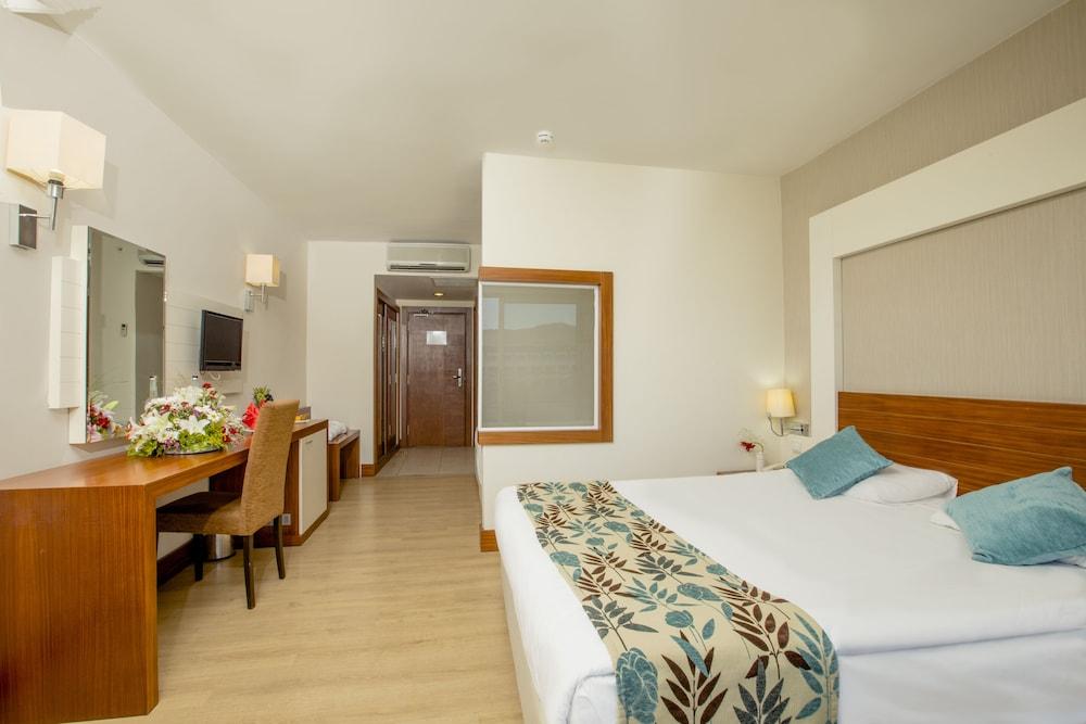Greenwood Kemer Resort Ngoại thất bức ảnh