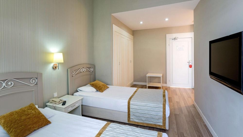 Greenwood Kemer Resort Ngoại thất bức ảnh