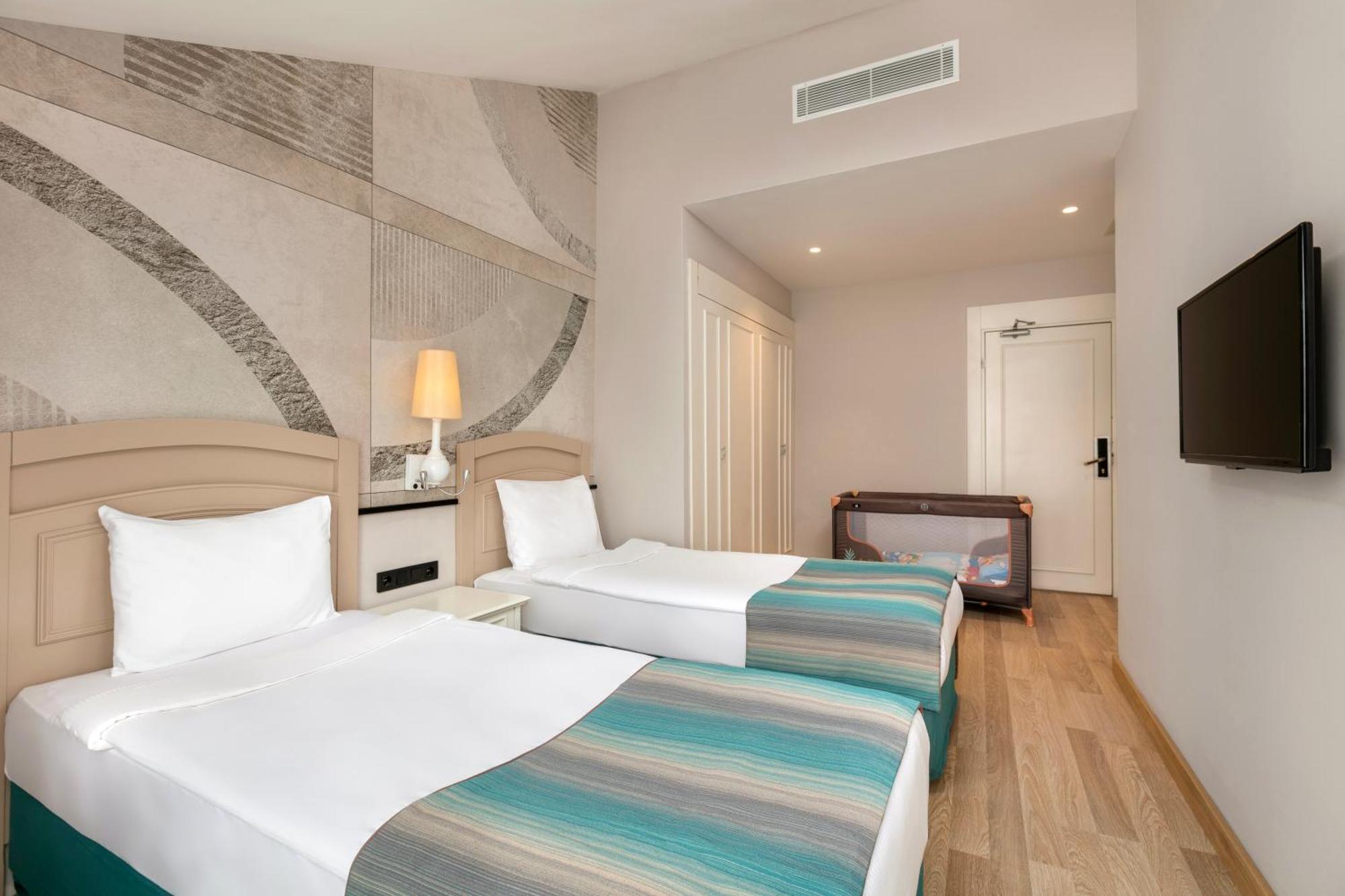 Greenwood Kemer Resort Ngoại thất bức ảnh