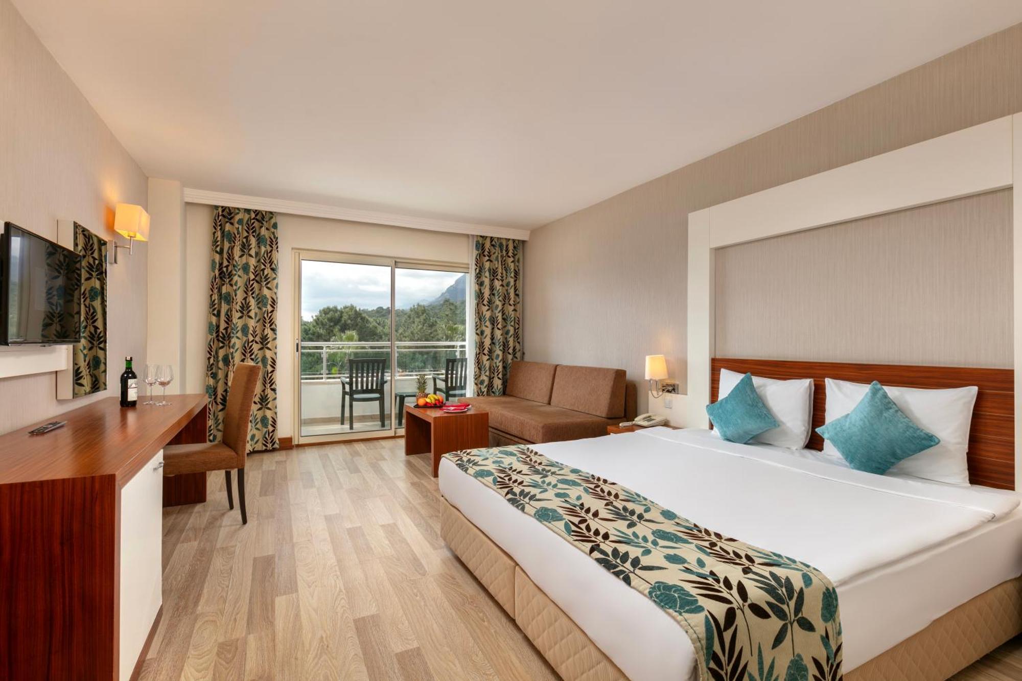 Greenwood Kemer Resort Ngoại thất bức ảnh