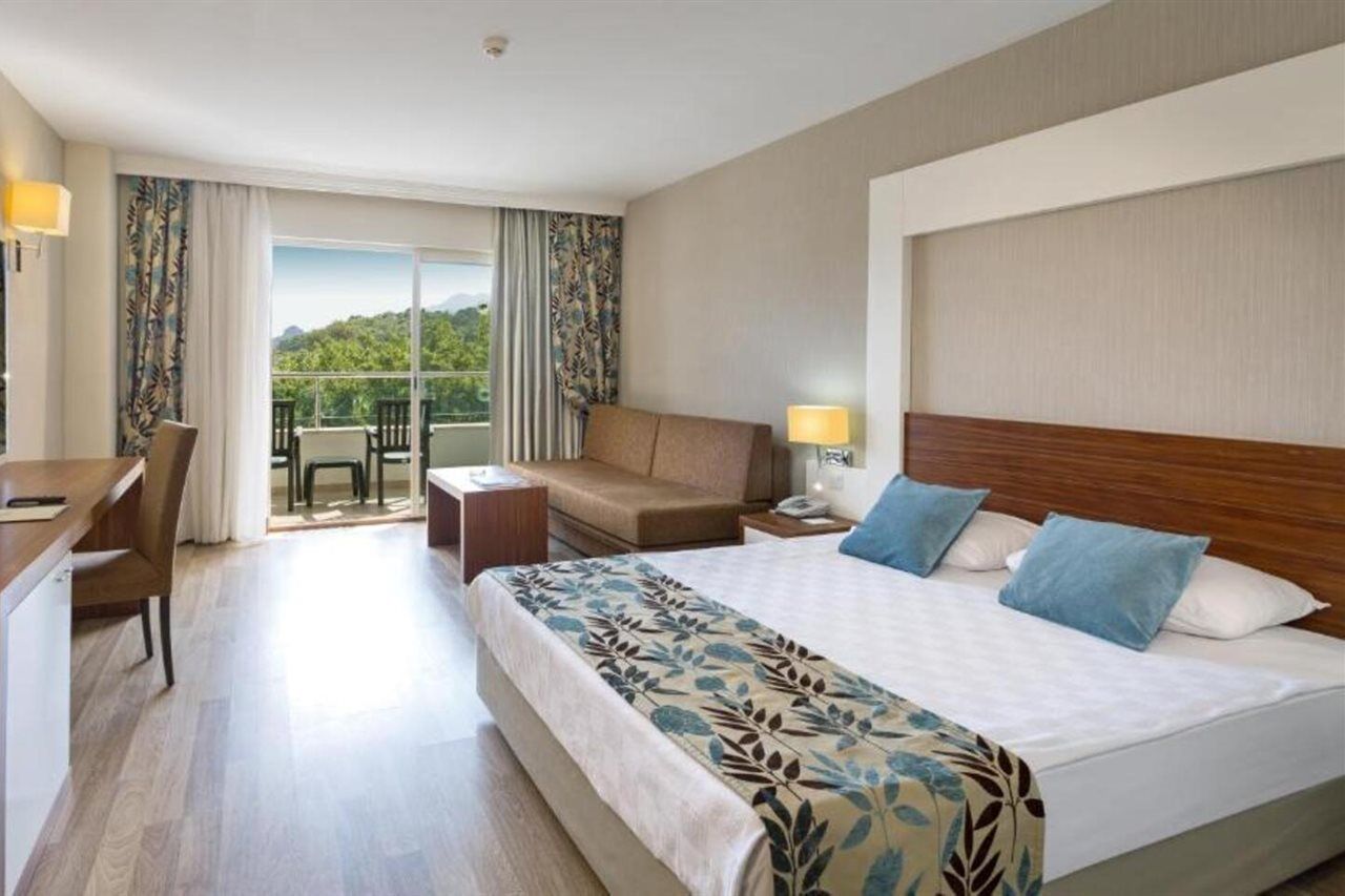 Greenwood Kemer Resort Ngoại thất bức ảnh
